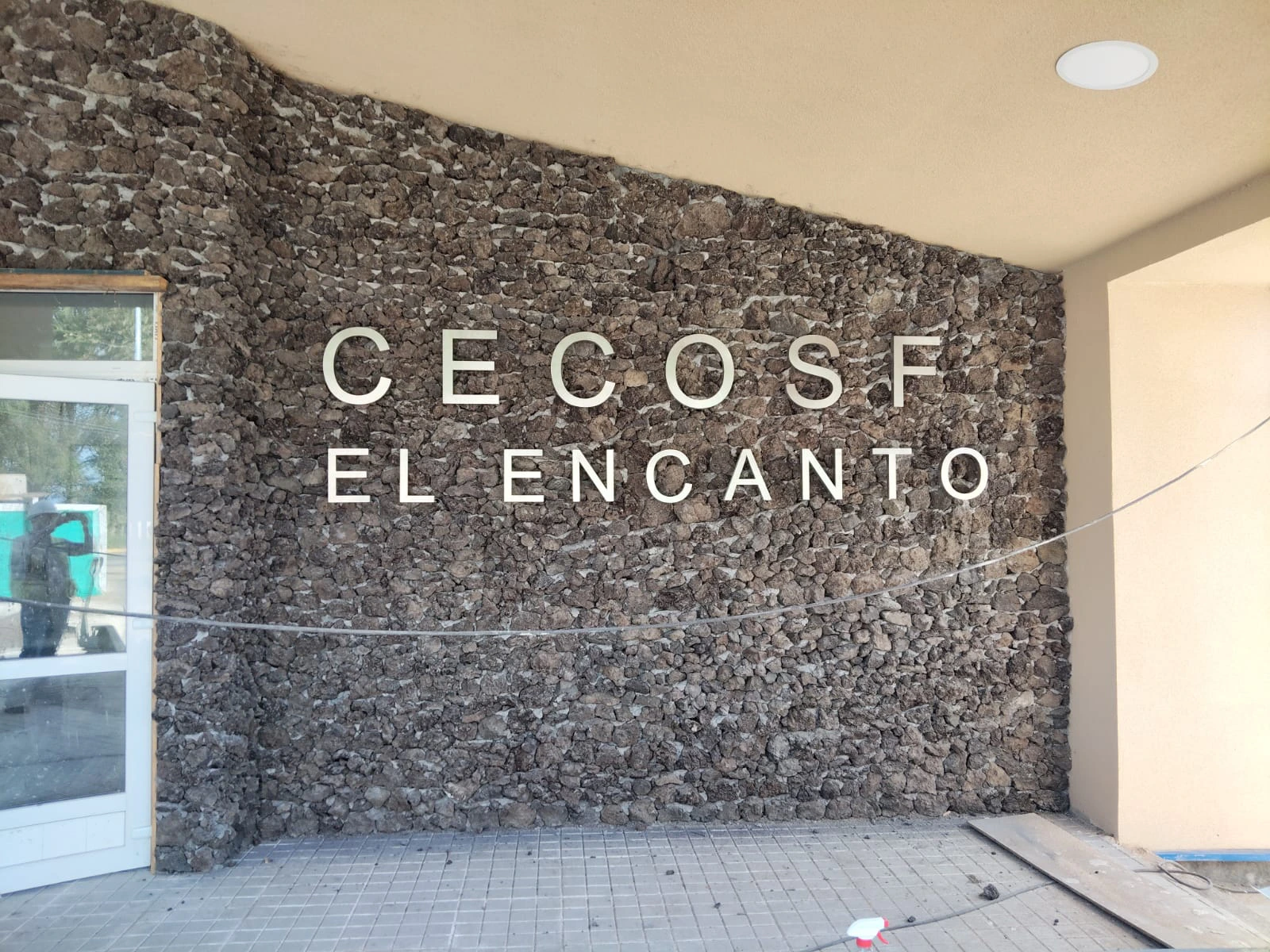 letras volumetricas de acero valdiva